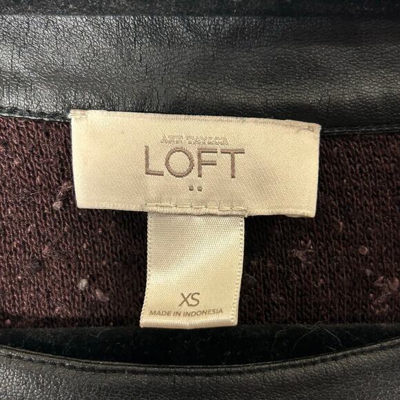 LOFT Sweater Womens‎ XS Maroon Crew Neck Long Sleeve Fuzzy Sweater - Picture 3 of 8